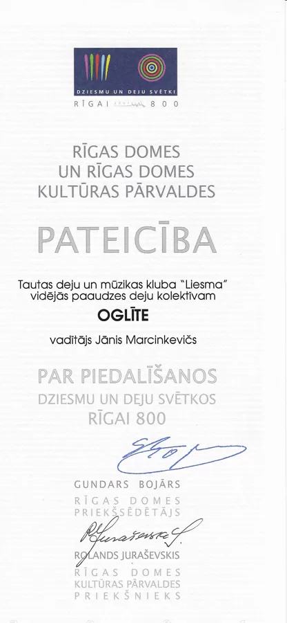 2001.